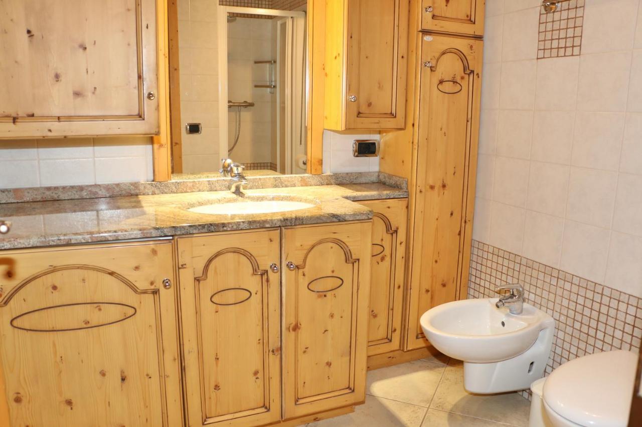 Bike&Ski Centro Apartments Livigno Bagian luar foto