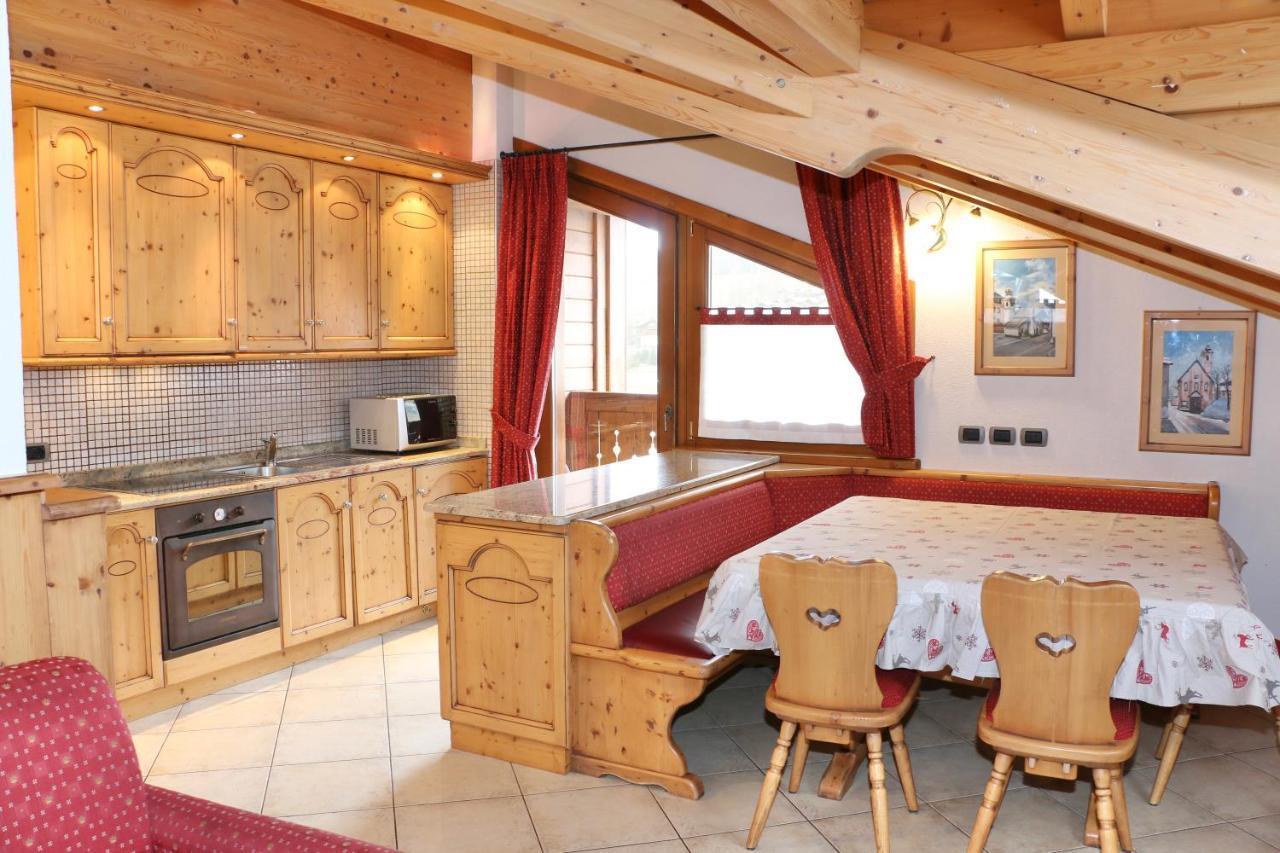 Bike&Ski Centro Apartments Livigno Bagian luar foto